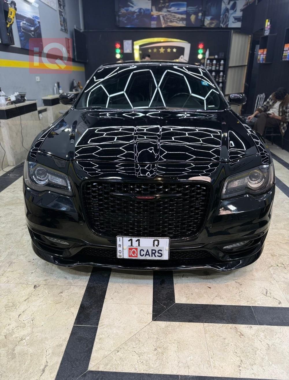 كرايسلر 300